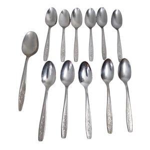 12 VTG ONEIDA WM A ROGERS LTD. FLORAL DAISY ROSE DELUXE STAINLESS DINNER SPOONS